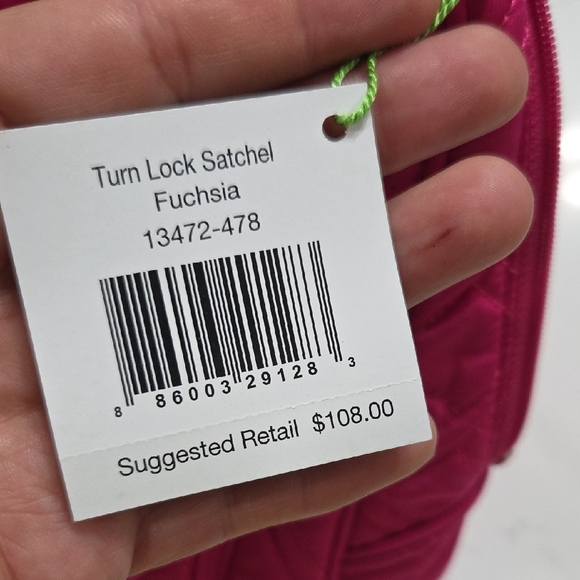 Vera Bradley Fuchsia Quilted Shoulder Bag New WithTag - Picture 6 of 13